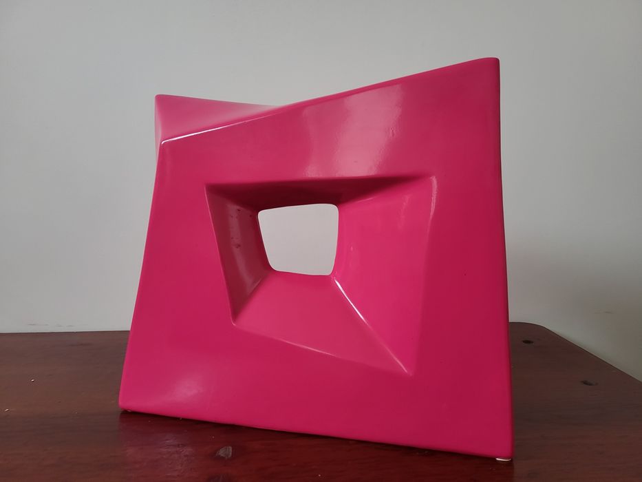 Дизайнерская ваза