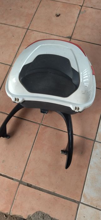 Кофр от мпеда 27л.