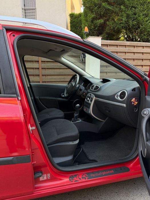 Renault Clio ESTATE/editieRIP.Curl Planet