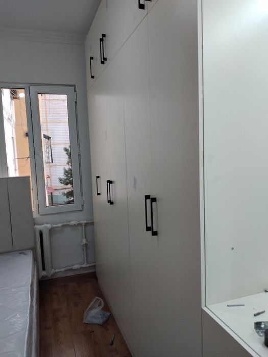 3/3/9 Uy sotiladi Massiv Straitel