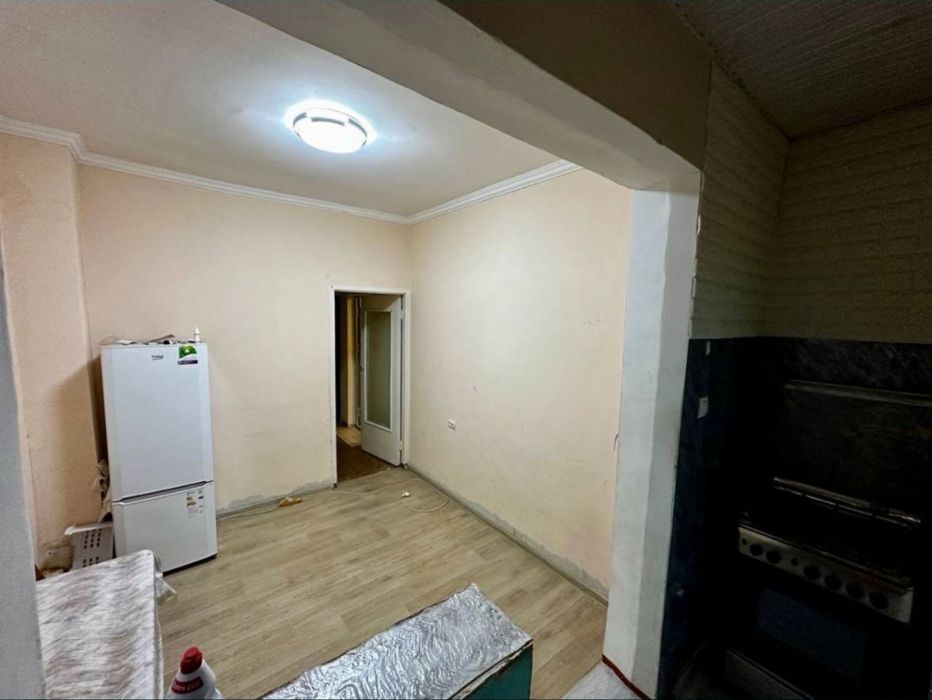 Чиланзар 15 квартал 2 комнатная Площадь:60м2,Все Раздельный    х