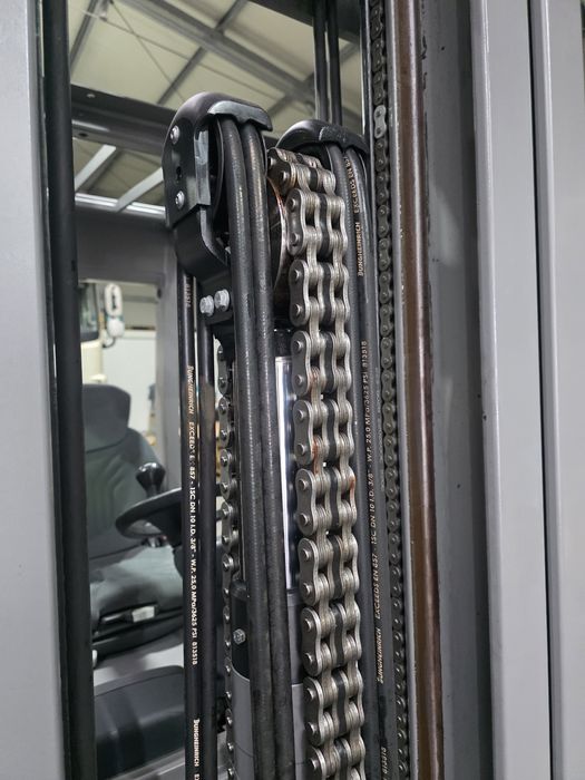 Stivuitor jungheinrich 3 tone electric