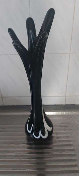 Продавам ваза висока 40сантиметра