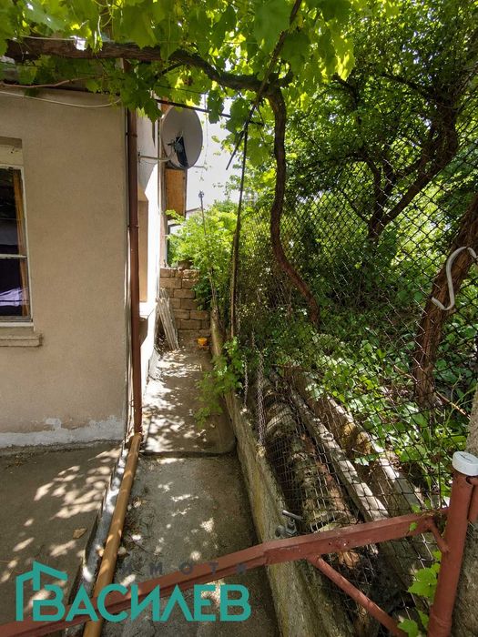Продава КЪЩА град Перник, Ралица