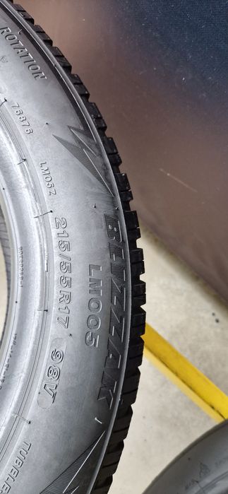 2 Anvelope Bridgestone 215 55 R17 M+S . Dot 2022