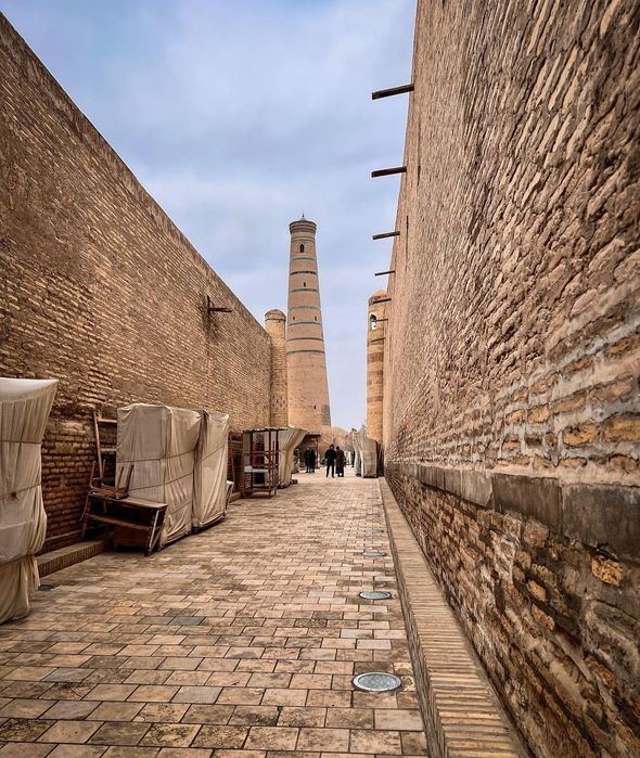 Экскурсии по Хиве Ургенч Тупрак калъа Ичан калъа Дичан калъа Аяз Калъа