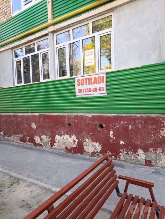 Kv sotiladi narxi 445 million Navoiy shaxar yujni 1 etaj