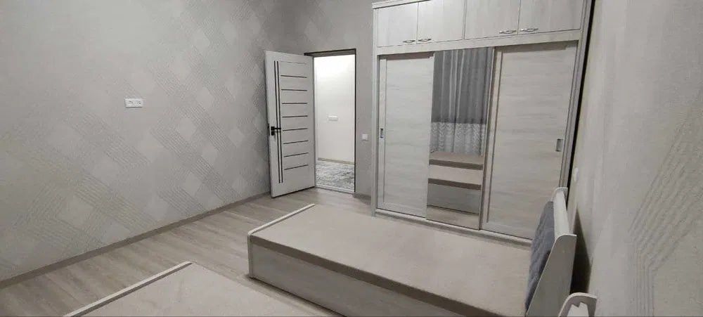 Сергели тумани 2бекатда 1хонали квартира ижарага берилади