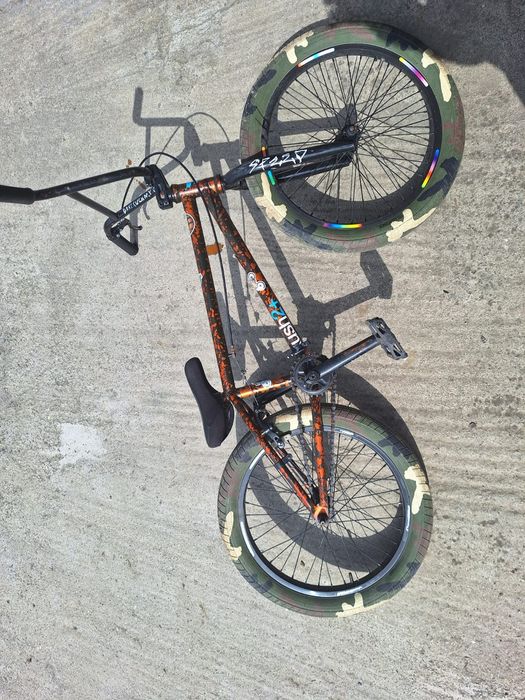 Vând/schimb bicicletă bmx