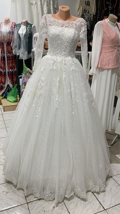 Свадебное платье  продам
