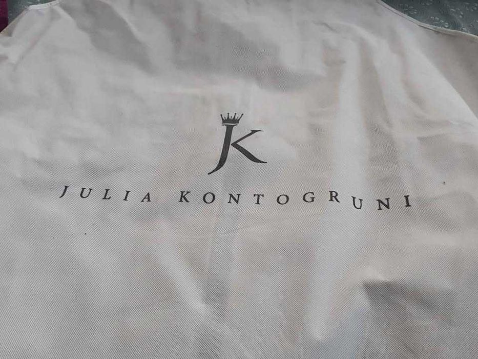 Дълга бална рокля