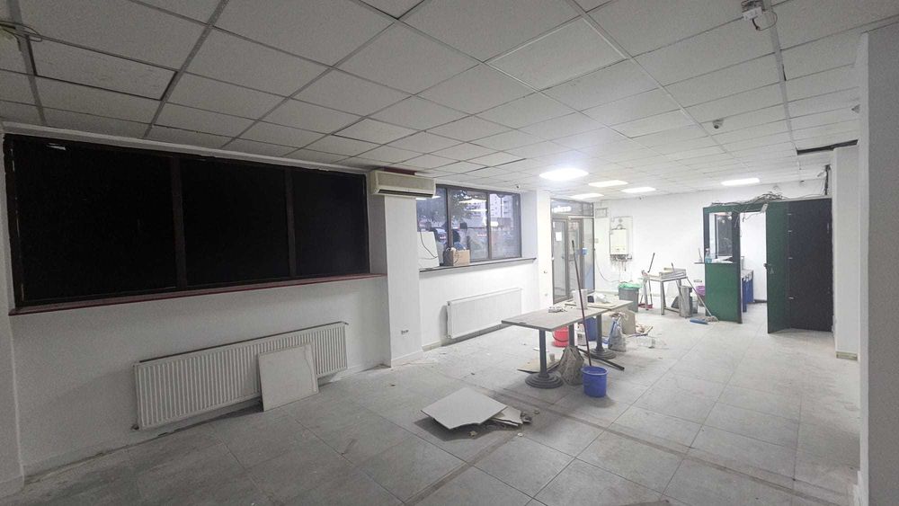 Inchiriez spatiu comercial de 60 m2 - Chiajna - str. Sergent Ilie Petre, nr 86 - 1,000 EUR