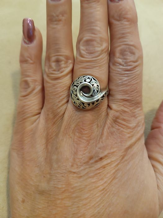 Сребърни пръстени голям размер