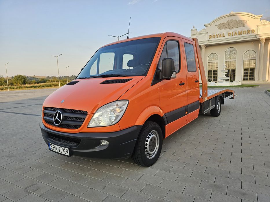 Mercedes sprinter 319 , autoplatformă, iveco daily
