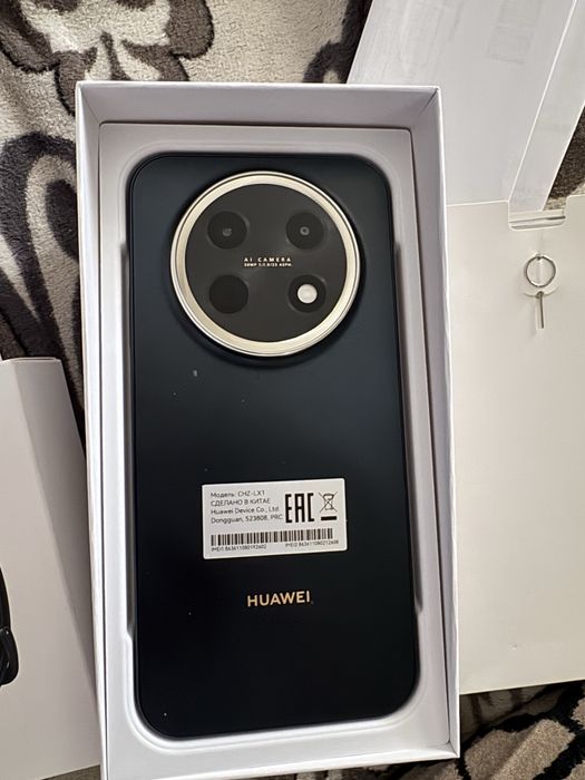 телефон huawei с часами в подарок