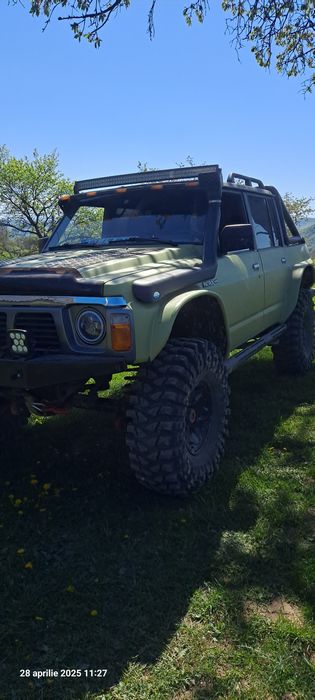 Nissan Patrol y60