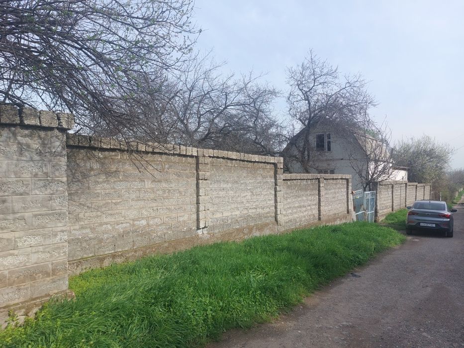 Продается дача 13.5 соток (2 участка) 25 км от Рохата, 5 км до Паркент