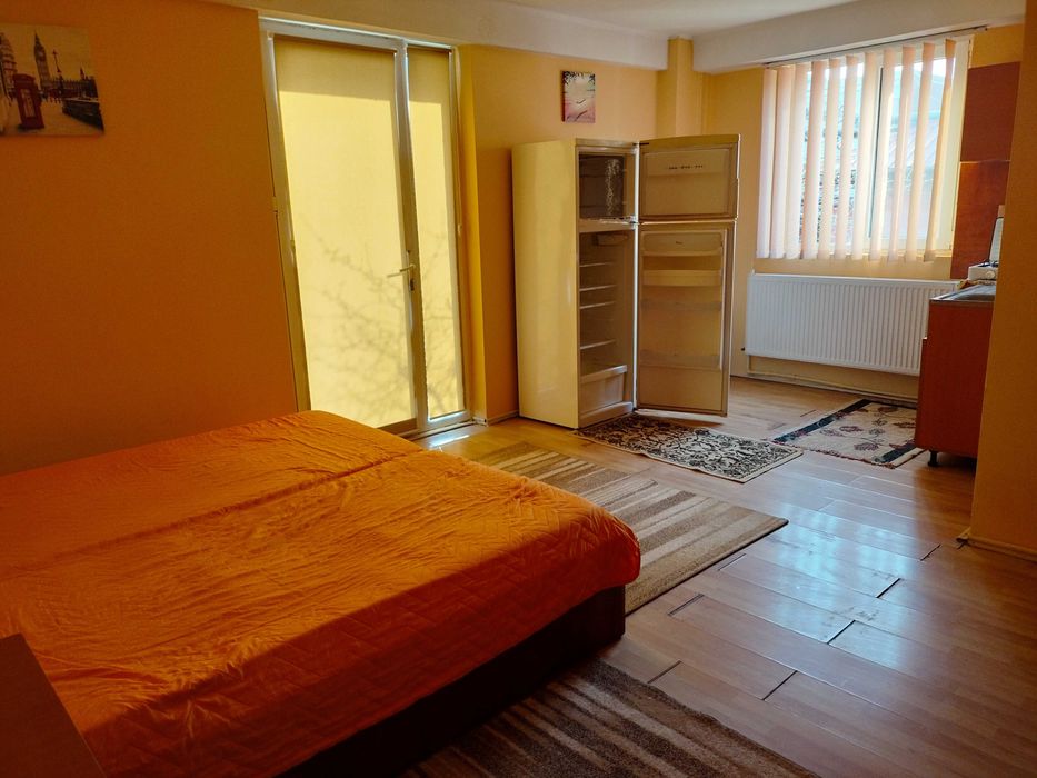Închiriez garsonieră zona Bularga Granit Iasi