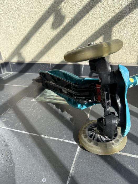 Тротинетка Mini Micro Deluxe Flux LED + звънец micro