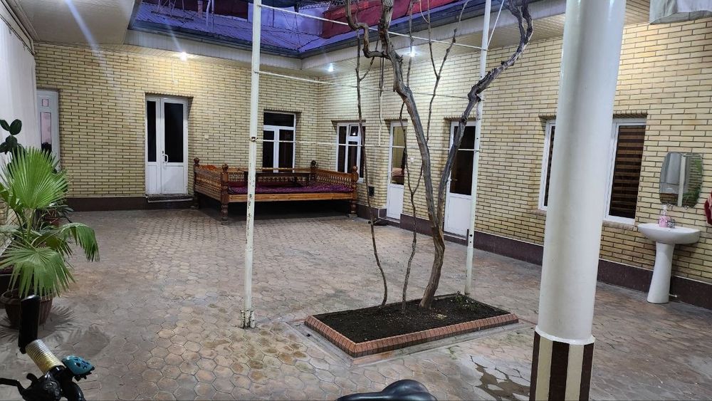 СРОЧНО!!! Ховли сотилади.  Подбизнес учун фойдаланилсаям бу́лади