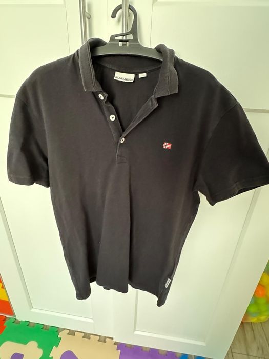 Vând tricouri Polo Impecabile