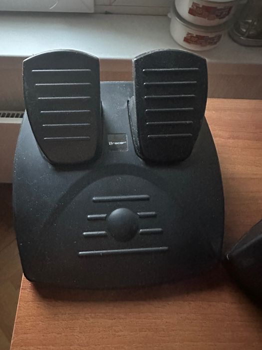 Продавам волан за игри