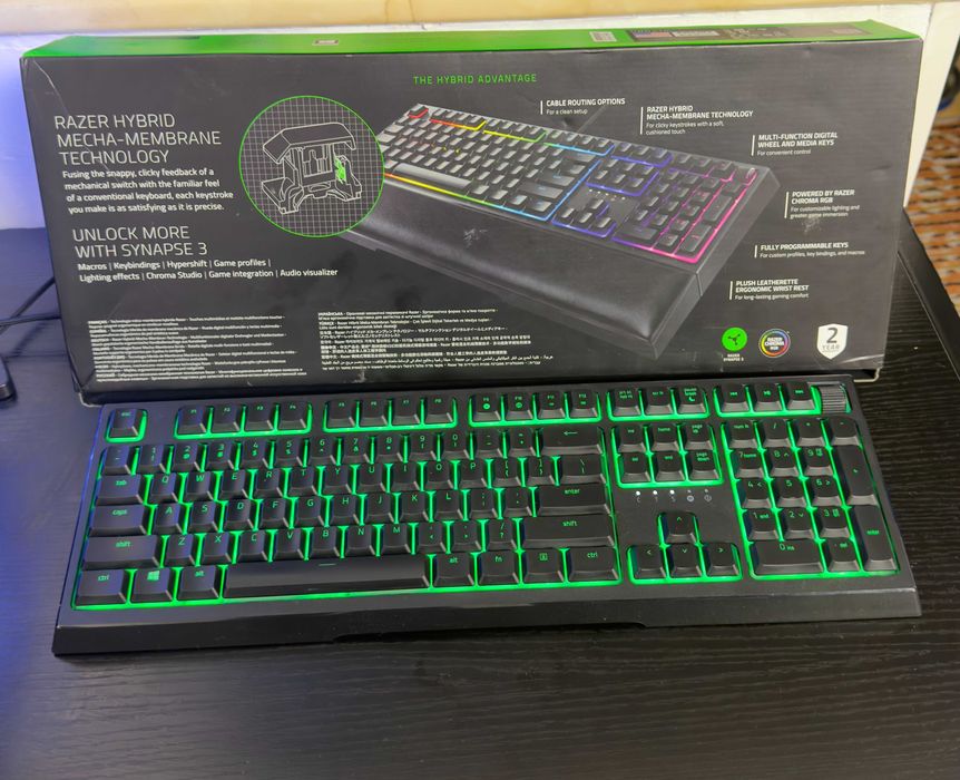 Tastatura Razer Ornata V2