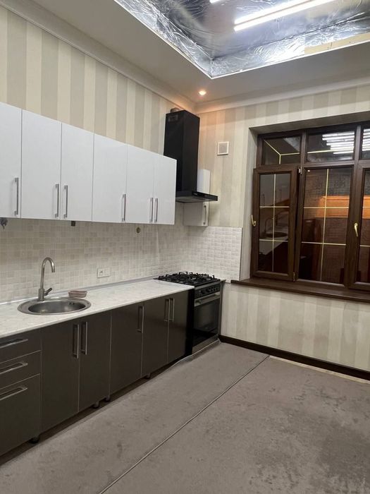 Bunyodkor mahalla 2.5 sotix 6 xona