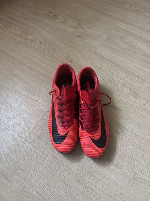 Nike mercurial vapor