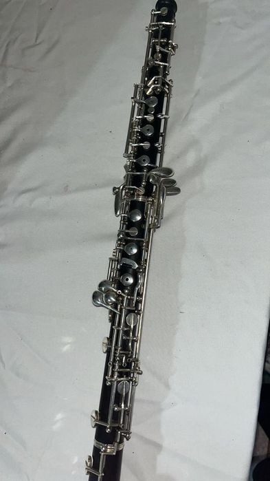 Продам музыкальный инструмент гобой