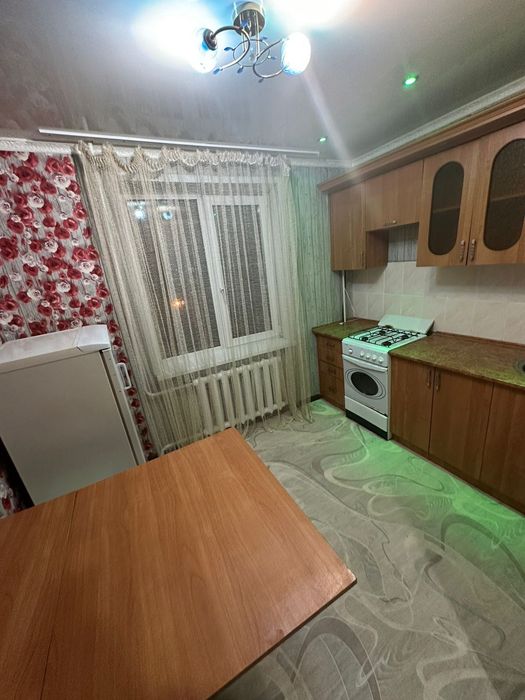 Продам 1 ком в 19 мкр