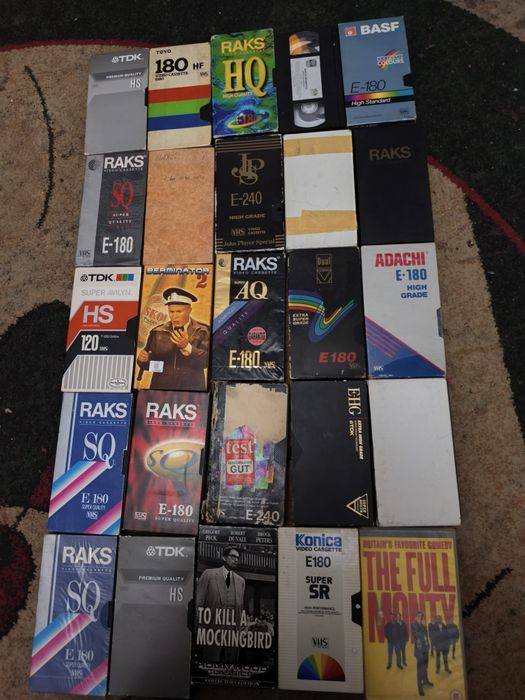 Lot de 25 casete video