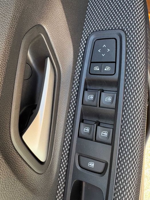 Dacia Sandero Stepway 100к.с