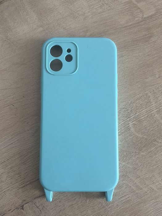 Продам чехлы на 12 айфон