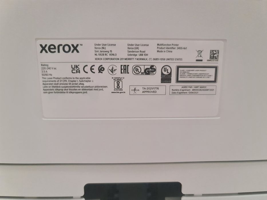 Принтер Xerox b225, на гарантии