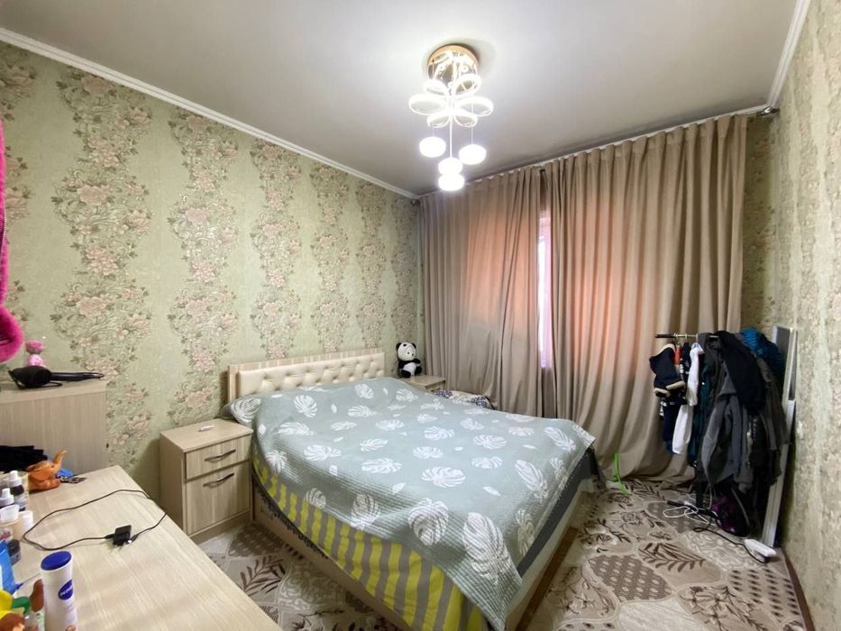 Продаётся в М.Улугбекском р-не Ттз-4 3_4_4 69.500уе Срочно 72м2 Чистая