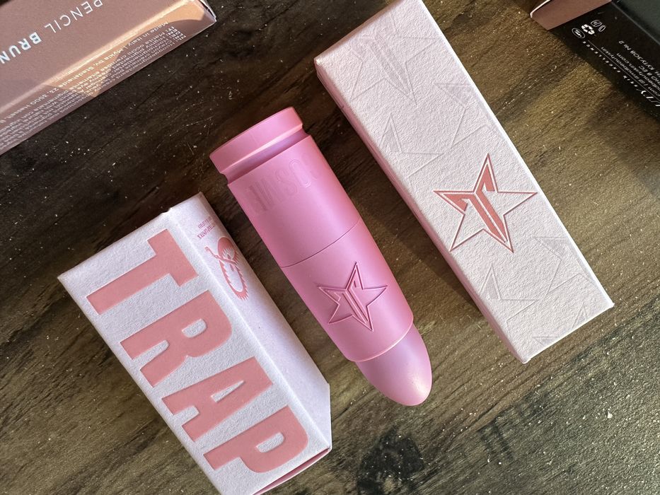 Гримове- палитри сенки