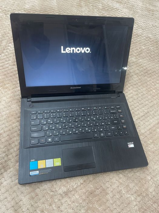 Продам ноутбук lenovo сумка мышка