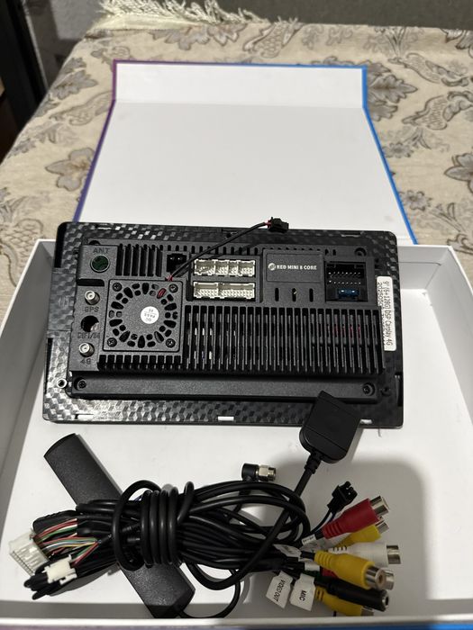 Продам Аатомагнитолу Андройд