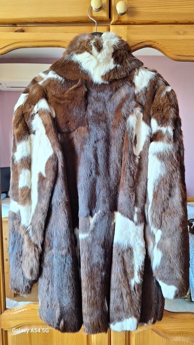 Кожено палто с естествен косъм