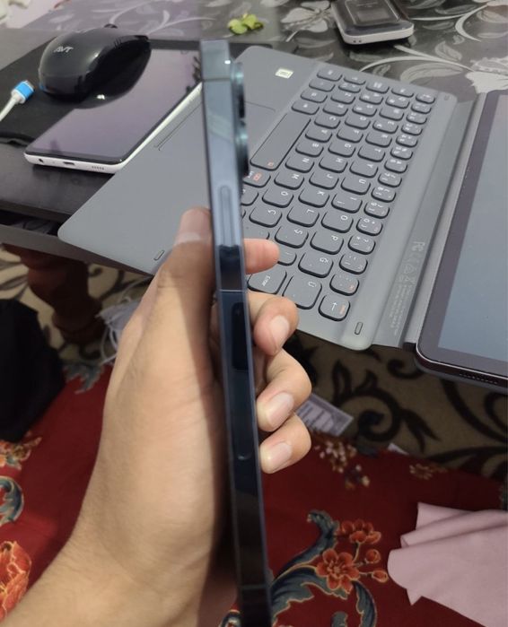 Продаётся iphone 12 pro max.