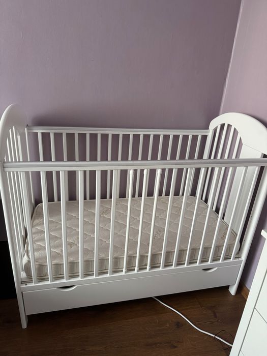 Бебешко креватче