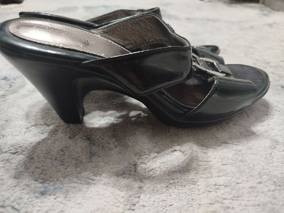 Женские босоножки сандали / Ayollar uchun sandallar