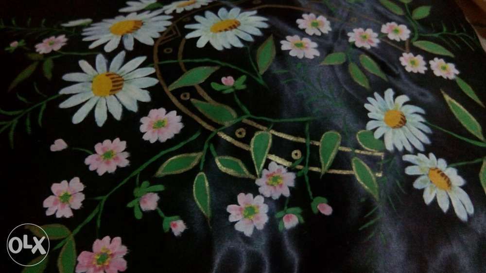 Perna pictata manual pe matase, model unicat!