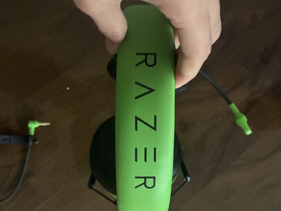 Razer слушалки с микрофон