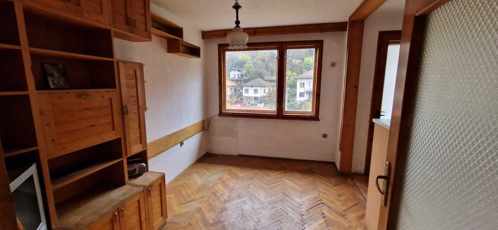 Продава се Четиристаен апартамент в Тетевен - 93 кв.м за 861 €/кв.м - Снимка #6