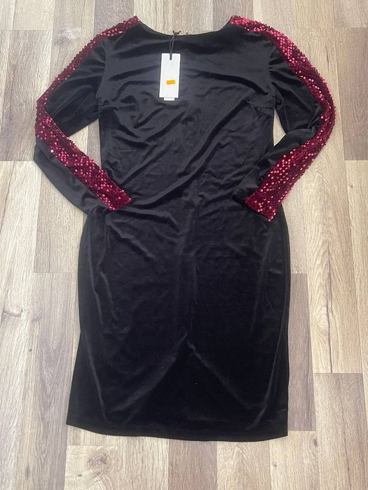 Rochița catifea elastica nouă xl