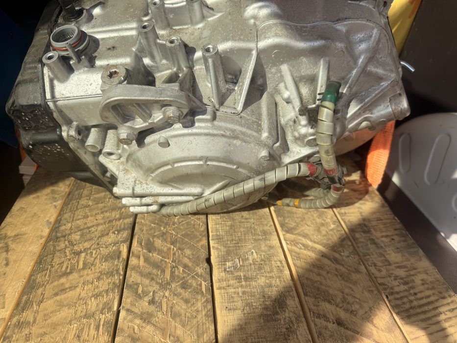 Автоматична скоростна кутия Volvo XC90 4.4 V8 B8444S AISIN TF-80SC – рециклирана