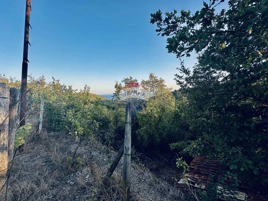 Парцел с морска гледка и потенциал за продажба или бизнес развитие, г