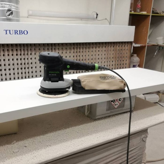 CNC разпробиване на мебелни детайли от ПДЧ, МДФ и PVC